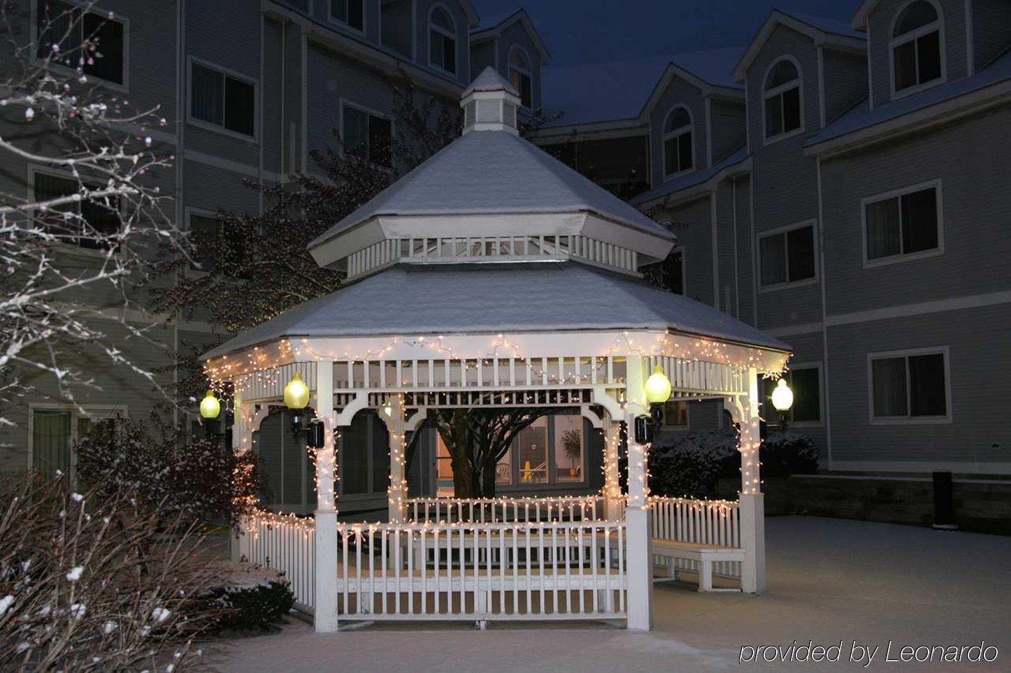 Hampton Inn Burlington - Colchester Удобства снимка