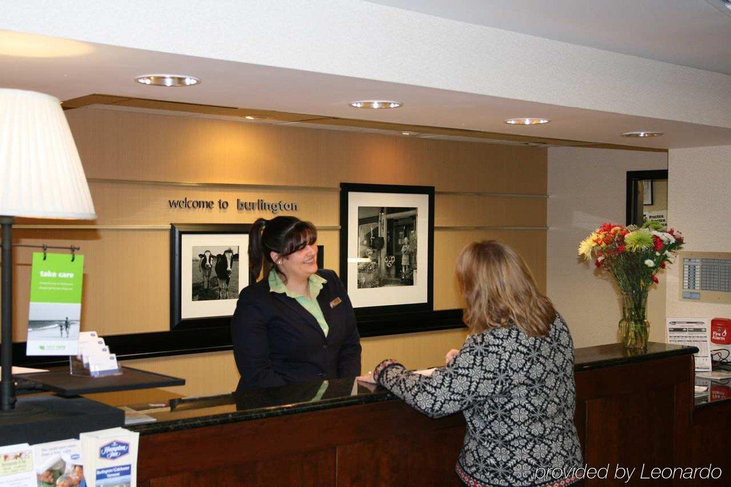 Hampton Inn Burlington - Colchester Интериор снимка